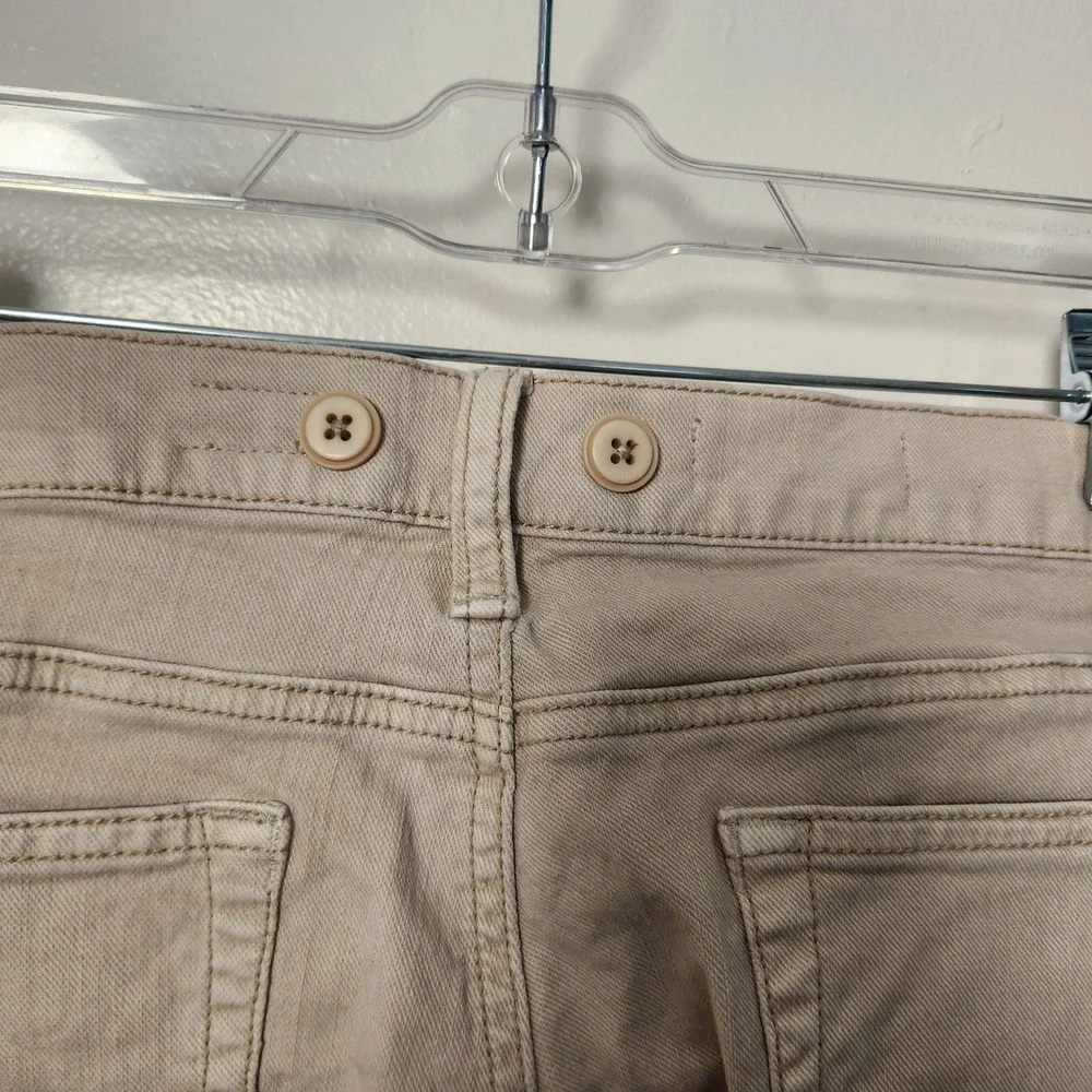 Pilcro and the Letterpress buttons rise pants